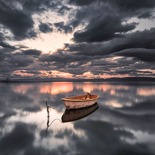 Boot auf dem See mit Olympus