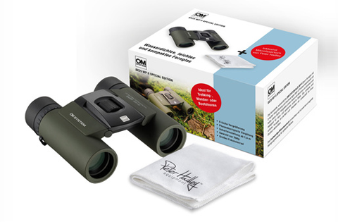 OM SYSTEM 8x25 WP II Fernglas in Waldgrün mit Verpackung und Reinigungstuch